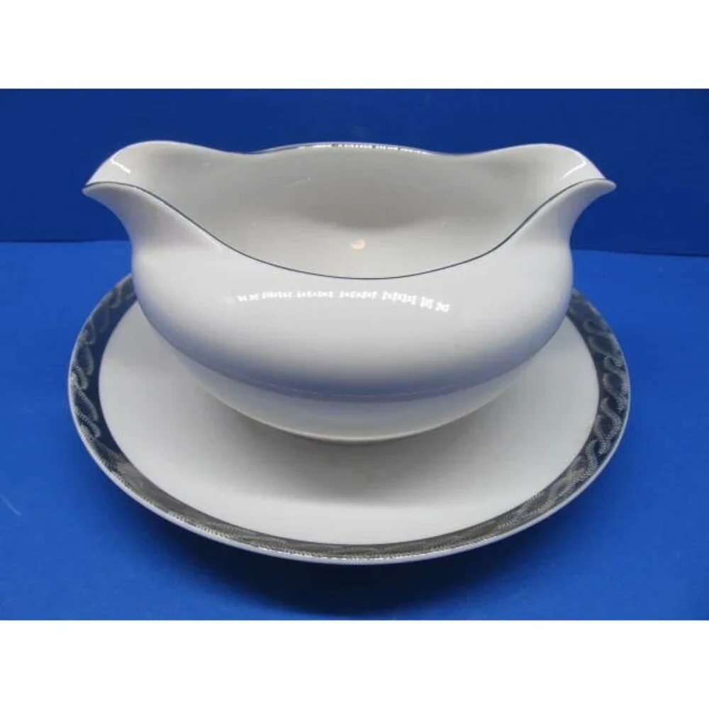 Fukagawa Japan Arita Silver Lichen Pattern 917 Covered Sugar Bowl & Gravy Boat
